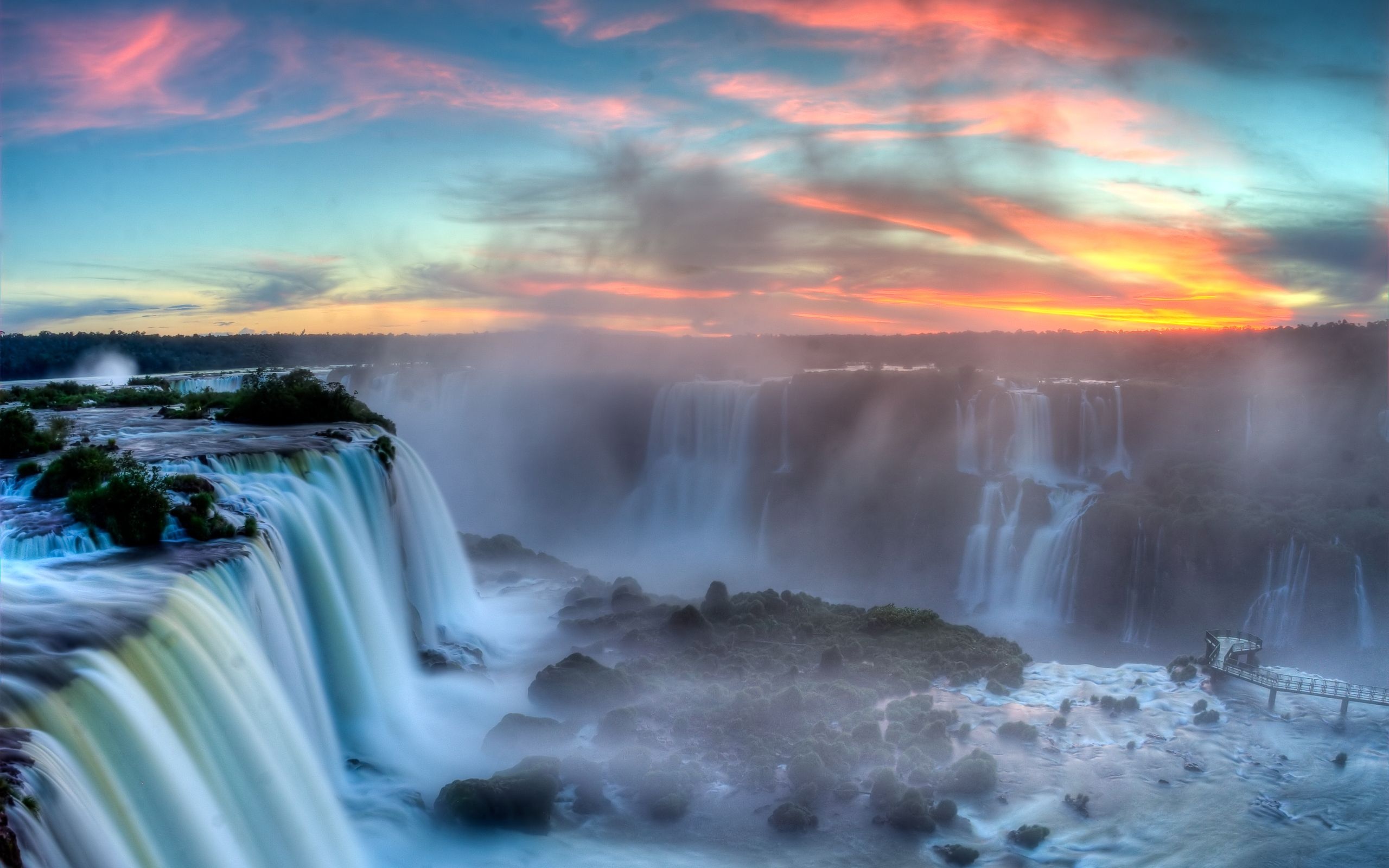 Iguazu-Falls-2.jpg